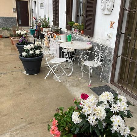 Room Saronno + B&B Екстер'єр фото