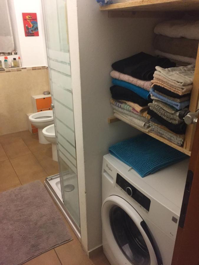 Room Saronno + B&B Екстер'єр фото
