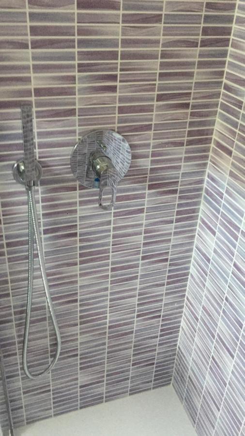 Room Saronno + B&B Екстер'єр фото