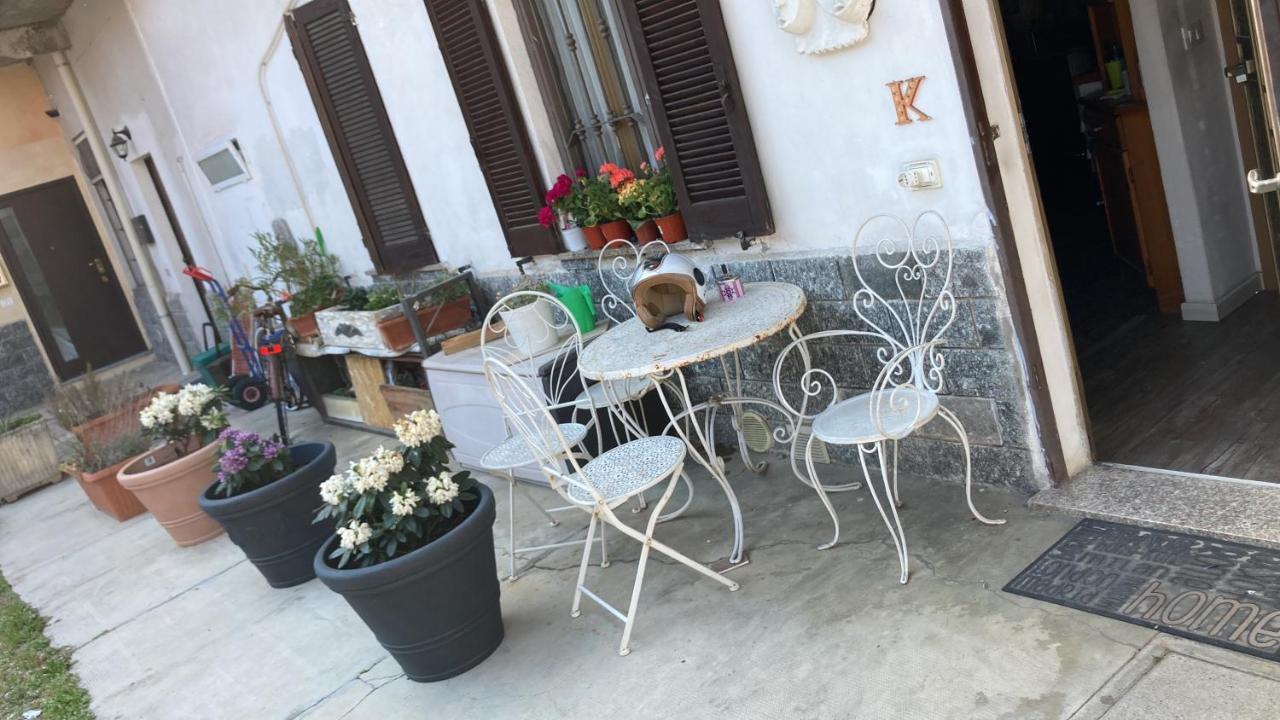 Room Saronno + B&B Екстер'єр фото