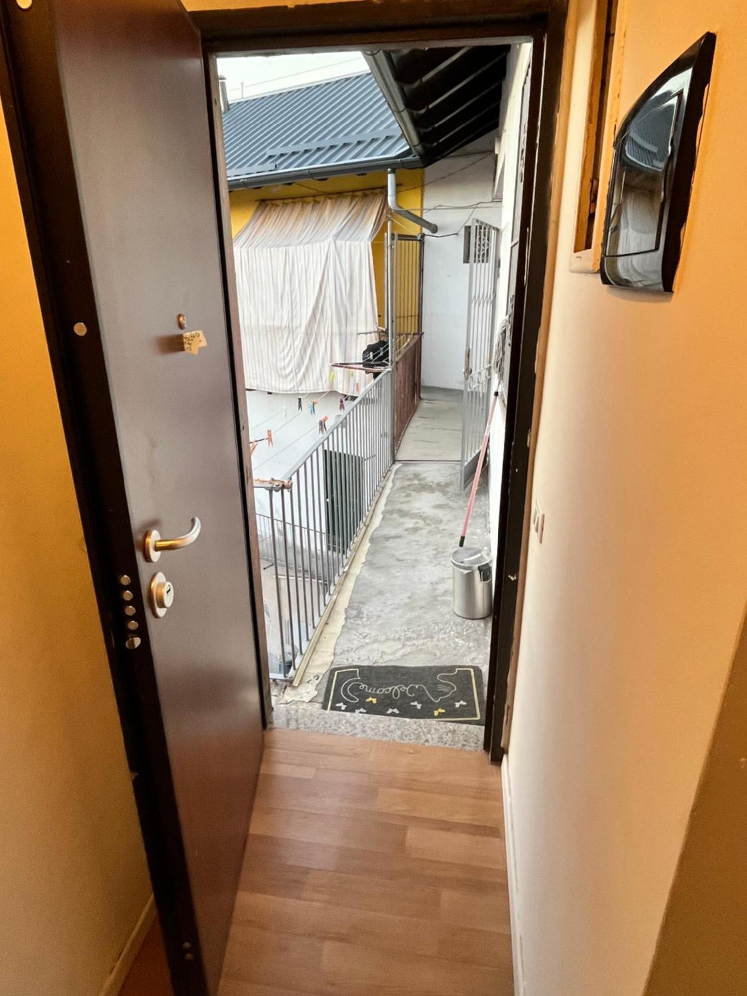 Room Saronno + B&B Екстер'єр фото