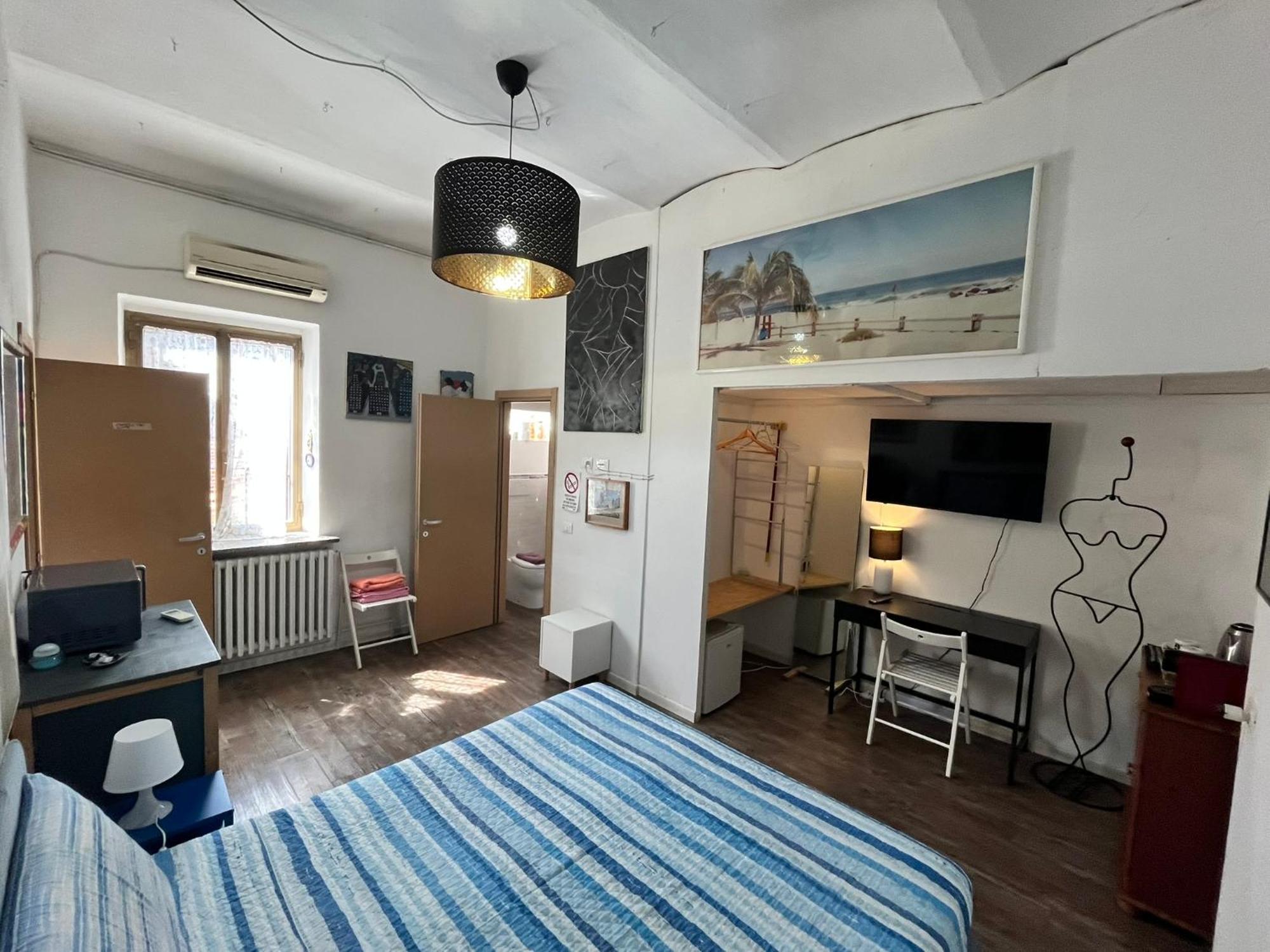 Room Saronno + B&B Екстер'єр фото